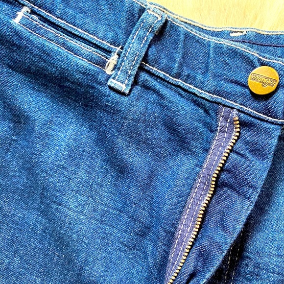 Vintage Wrangler Ultra High Waist Wide Leg Jeans | Soft & Comfortable~ Size 12 - Picture 3 of 13